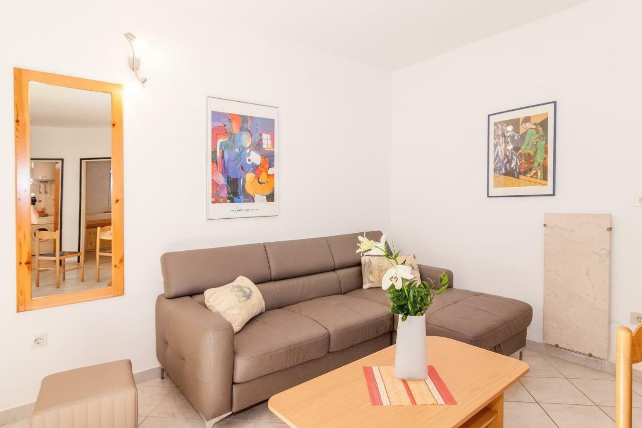 Villa California بوريتش المظهر الخارجي الصورة